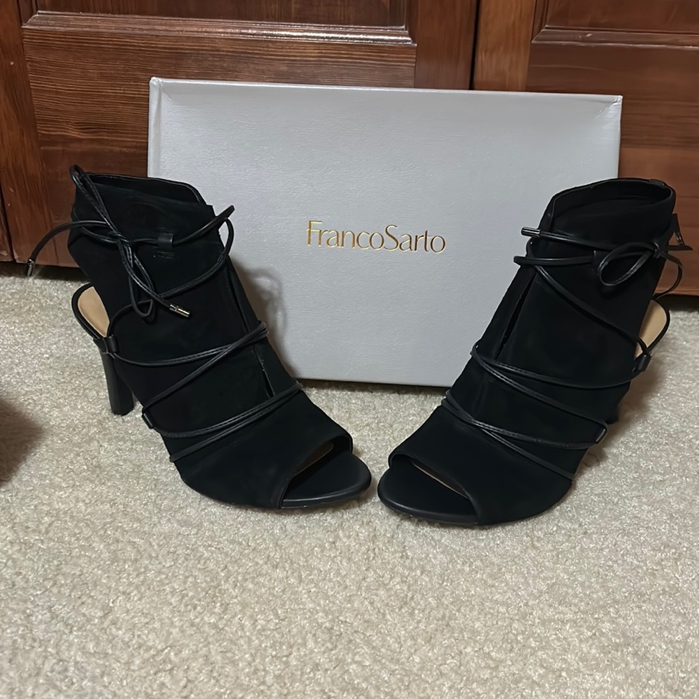 NEW- Franco Sarto L-Quinera Leather Heel- 7.5
